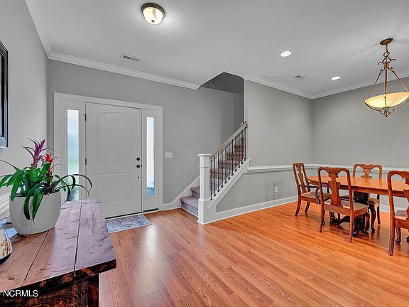 4th image of 2401 Carlow Place