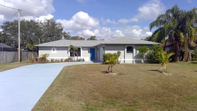 1805 Coral Point Drive - 1 — Photo 1