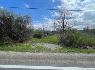 69862 Fisher Rd, Romeo, MI 48065