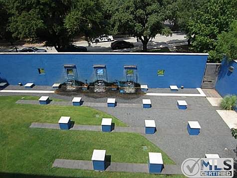 1st image of 4108 Office Pkwy APT 201