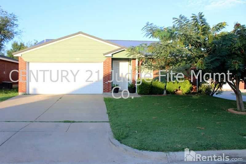 1st image of 500 Hollyberry Dr