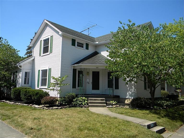 1st image of 304 W South St