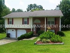 2nd image of 7221 Woodcreek Way