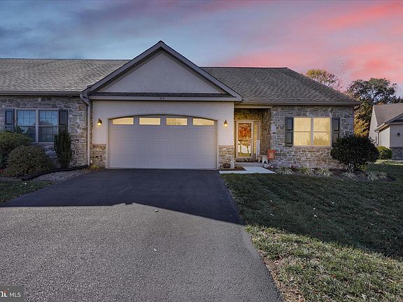 3rd image of 115 Anna Ln