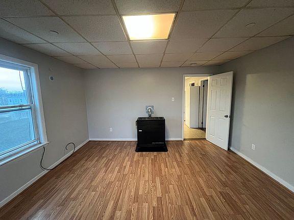 3rd image of 50 Millbury St APT 3