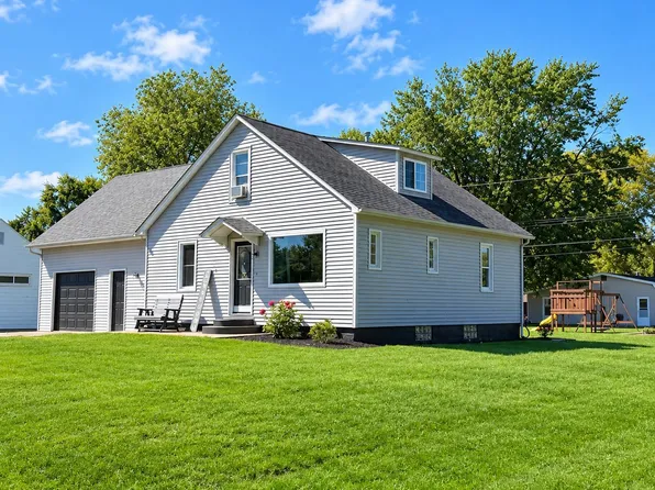 234 N State St, Francesville, IN 47946