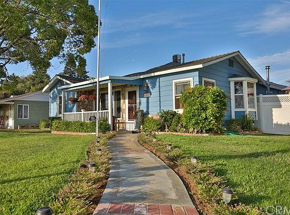 2nd image of 18528 Ermanita Ave
