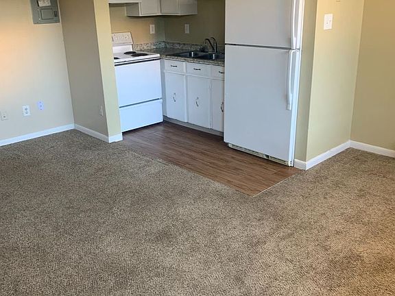 5th image of 5599 S Windermere St #8607391