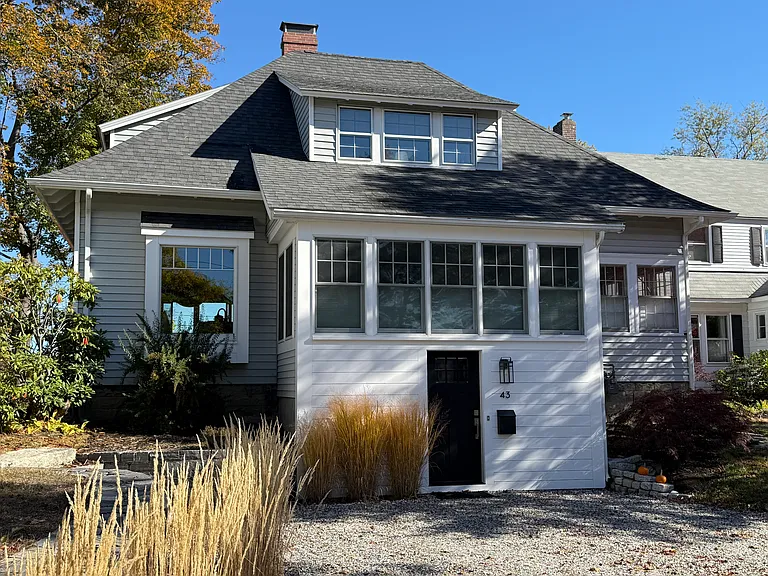 43 Deerfield Rd — Photo 19