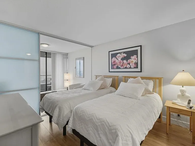151 W 2nd St #1102 — Photo 14