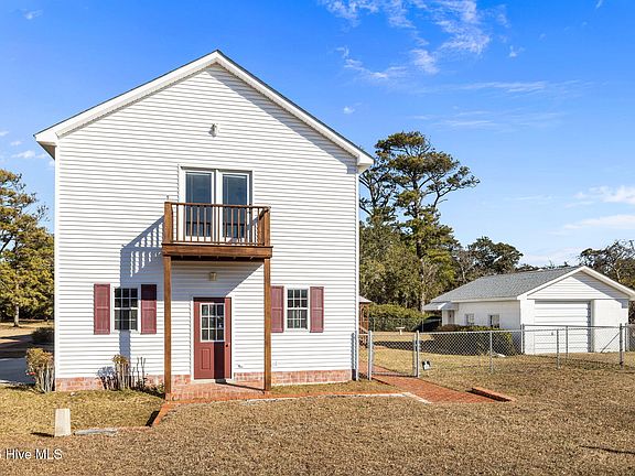 5th image of 664 Seashore Drive