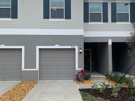 3rd image of 9625 Pembrooke Pines Dr #1