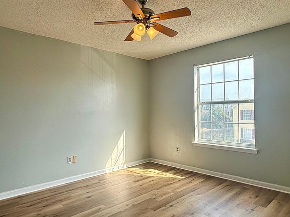 5th image of 222 Lanier Dr APT 308