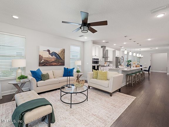 2nd image of 275 KELLET Way