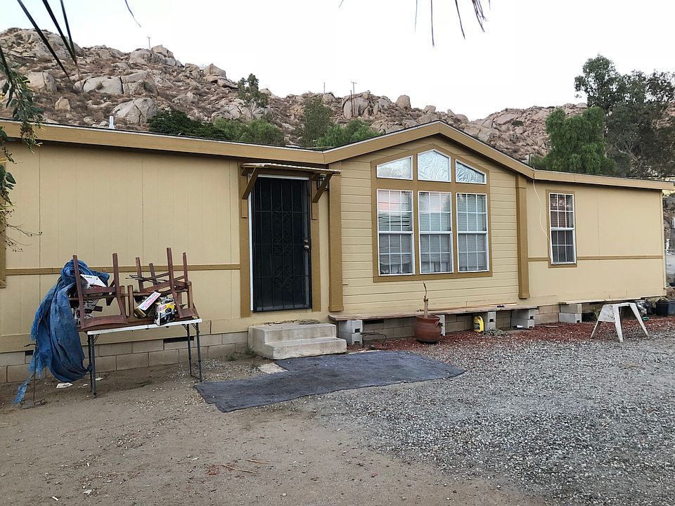 1st image of 25435 Vineta Way