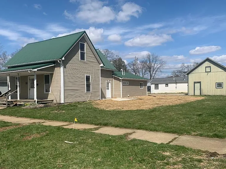 615 W Gambier St — Photo 2