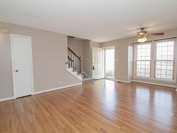 3rd image of 608 Sango Rd