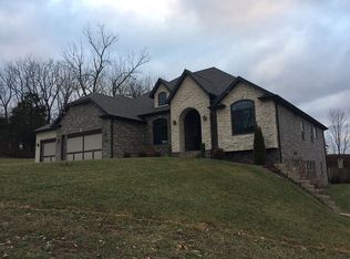 909 W Scarlino Ct, Nixa, MO 65714