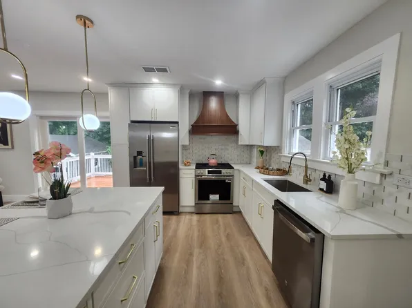 58 Yantecaw Ave #1E, Bloomfield, NJ 07003