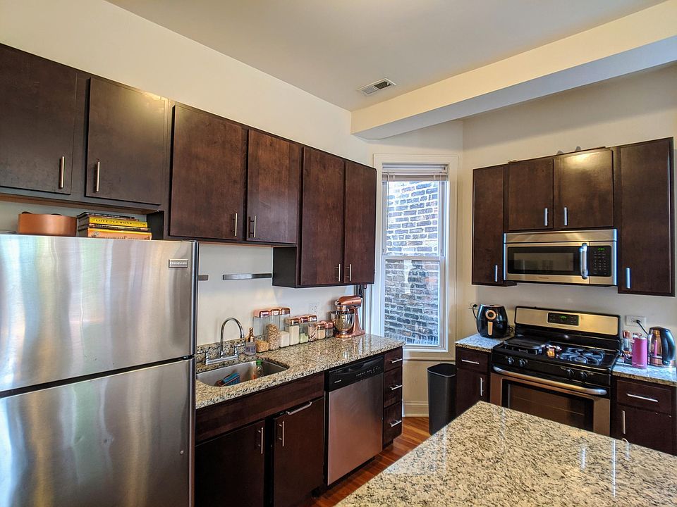 1st image of 3520 W Armitage Ave #2.0