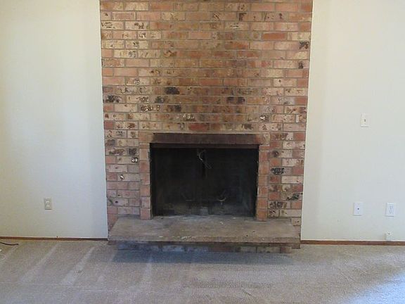 3rd image of 2214 Navaho Ct SE #0