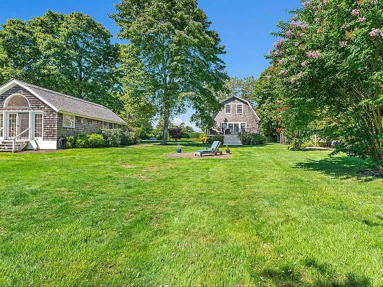 80 Tuckahoe Ln — Photo 19