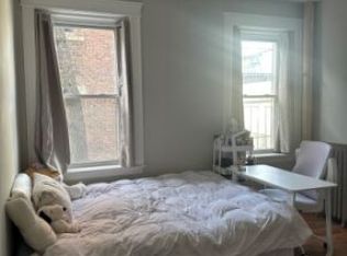 1194 Commonwealth Ave #9, Allston, MA 02134