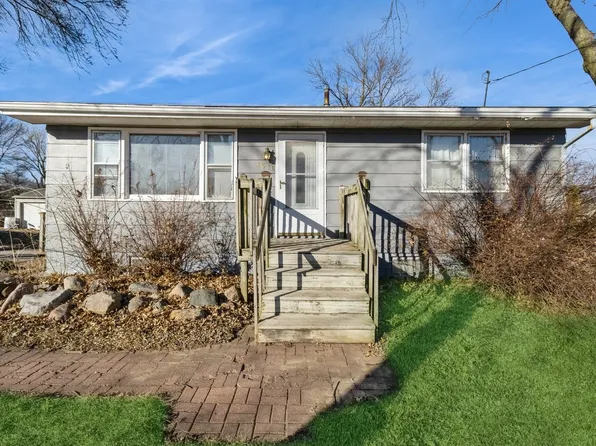 1616 E Bell Ave, Des Moines, IA 50320