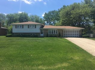 17W063 Bryn Mawr Ave, Bensenville, IL 60106
