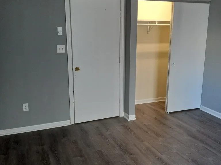 566 Washington St #1 — Photo 13