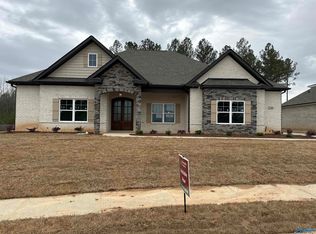 22440 Players Ln, Athens, AL 35613