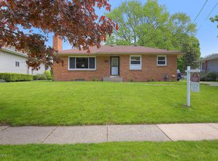 3626 Collingwood Ave SW, Wyoming, MI 49519