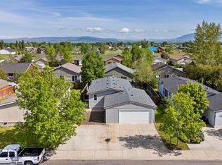 157 W Magnolia Dr, Belgrade, MT 59714