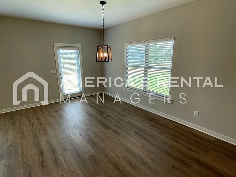 294 Shiloh Creek Dr — Photo 10