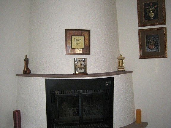 4th image of 985 N Caribe Ave