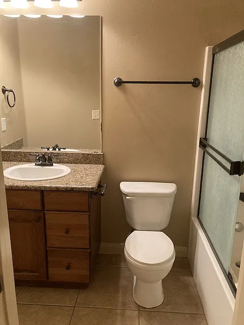 1 bed, 2.5 bath, 1365 sqft, $650 — Photo 3