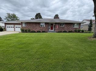 904 W 3rd St, Wayne, NE 68787