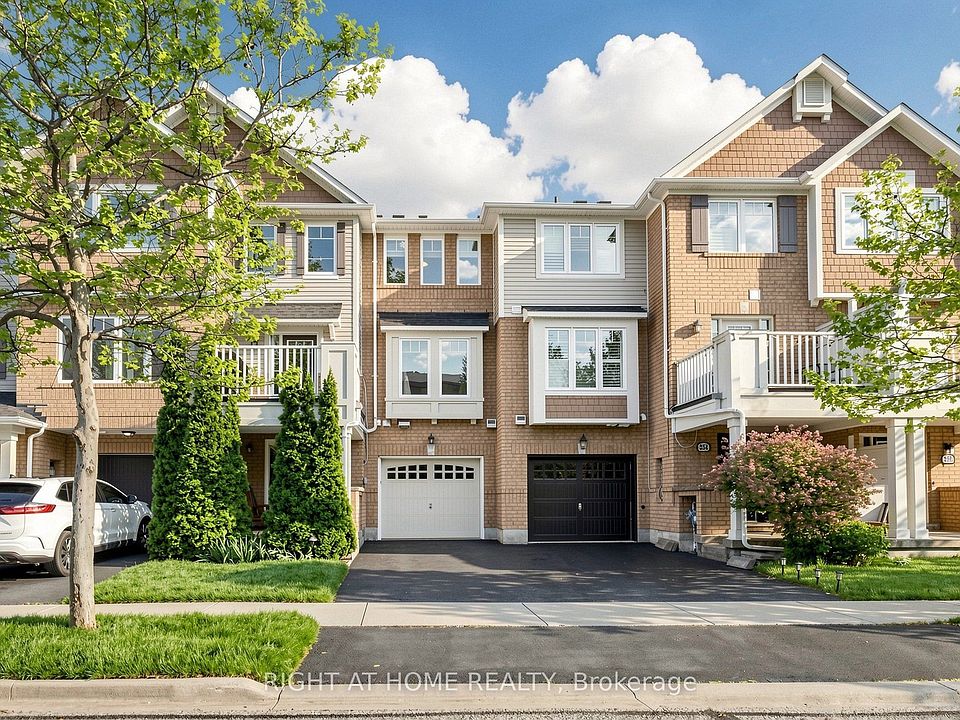 1st image of 252 Wetenhall Lndg