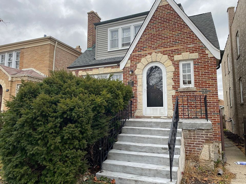 1st image of 1811 Clarence Ave