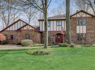 7253 Bishop Rd, Poland, OH 44514