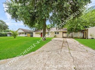 1413 3rd Ave N, Texas City, TX 77590