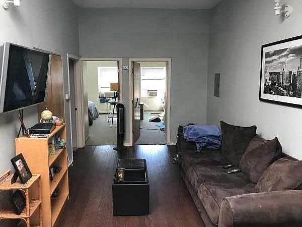 1st image of 1182 N Milwaukee Ave
