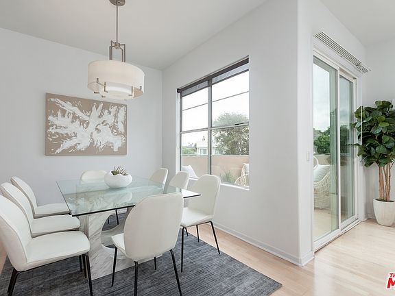 3rd image of 633 Flower Ave APT 3
