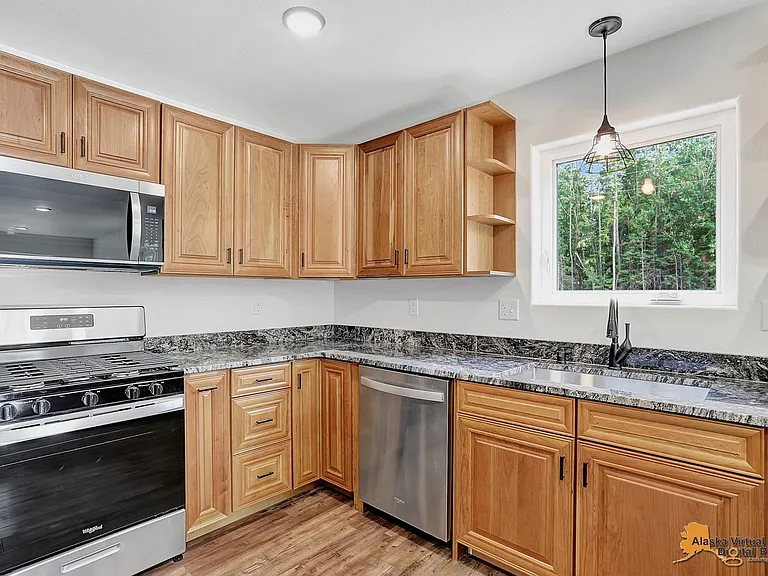 16320 E Bradford Dr — Photo 10