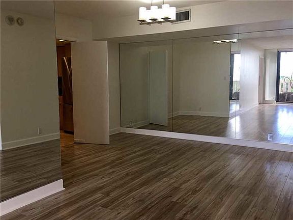 5th image of 1111 Crandon Blvd APT B805