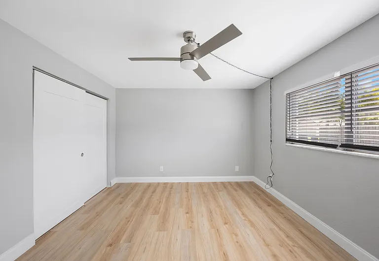 3060 Clinton St S #8 — Photo 17