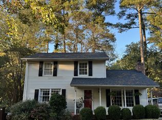 1108 Whippoorwill Ln, Raleigh, NC 27609