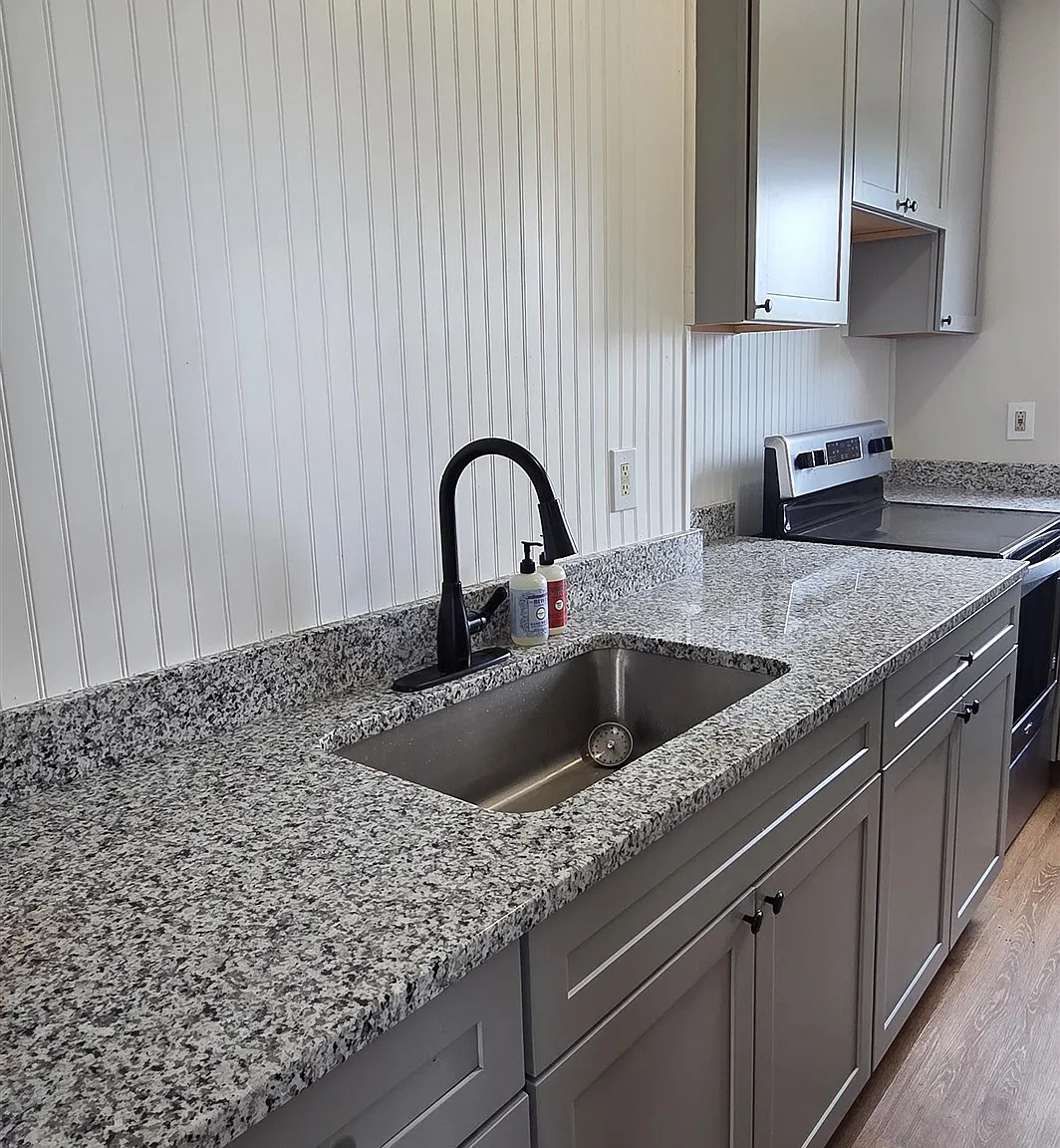 2 bed, 1.0 bath, 1288 sqft, $1,800 — Photo 4