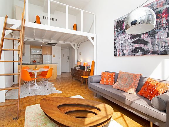 3rd image of 111 4th Ave APT 2B