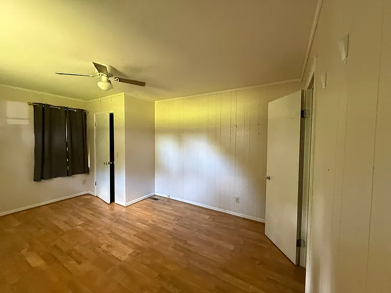 2058 Old Rocky Ford Rd — Photo 4